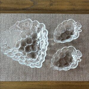 Vintage Set of 3 Grape Cluster Bowls 1 Large 2 Small Harvest Wine Tablescape